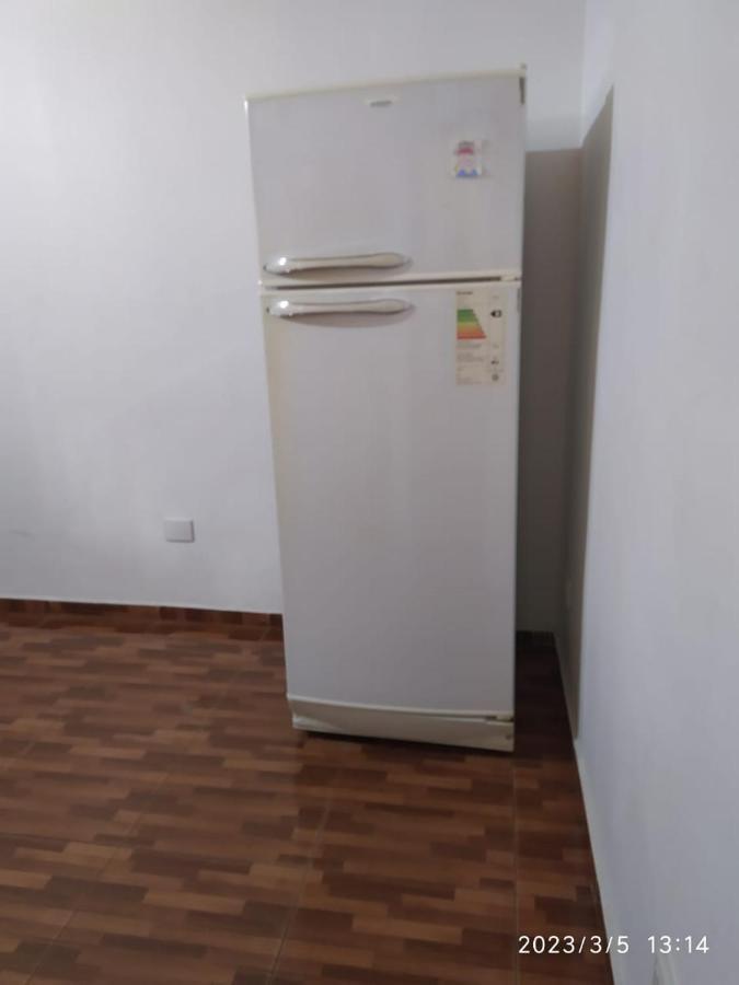 Hostel El Amanecer Пуерто Игуасу Екстериор снимка