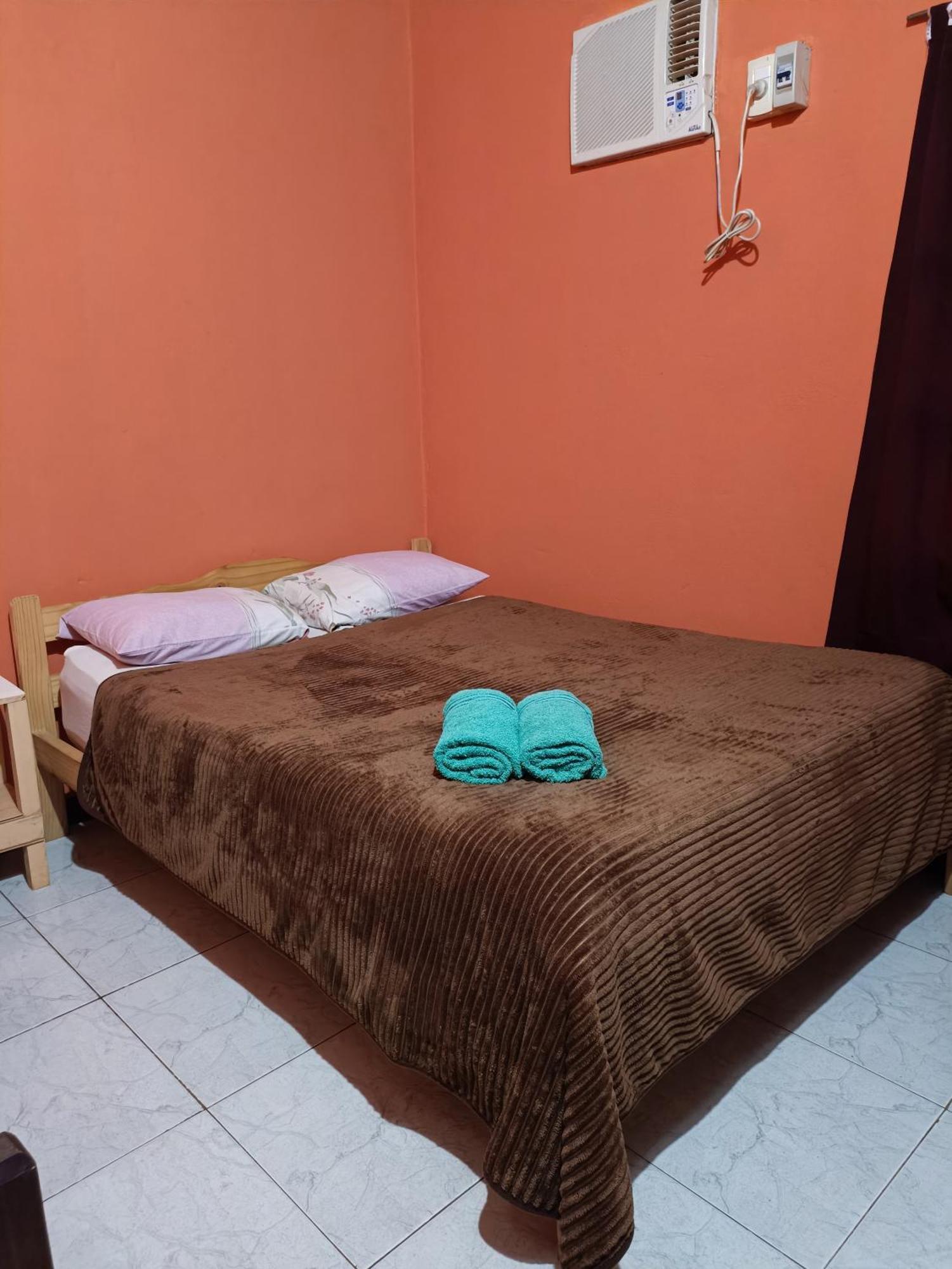 Hostel El Amanecer Пуерто Игуасу Стая снимка