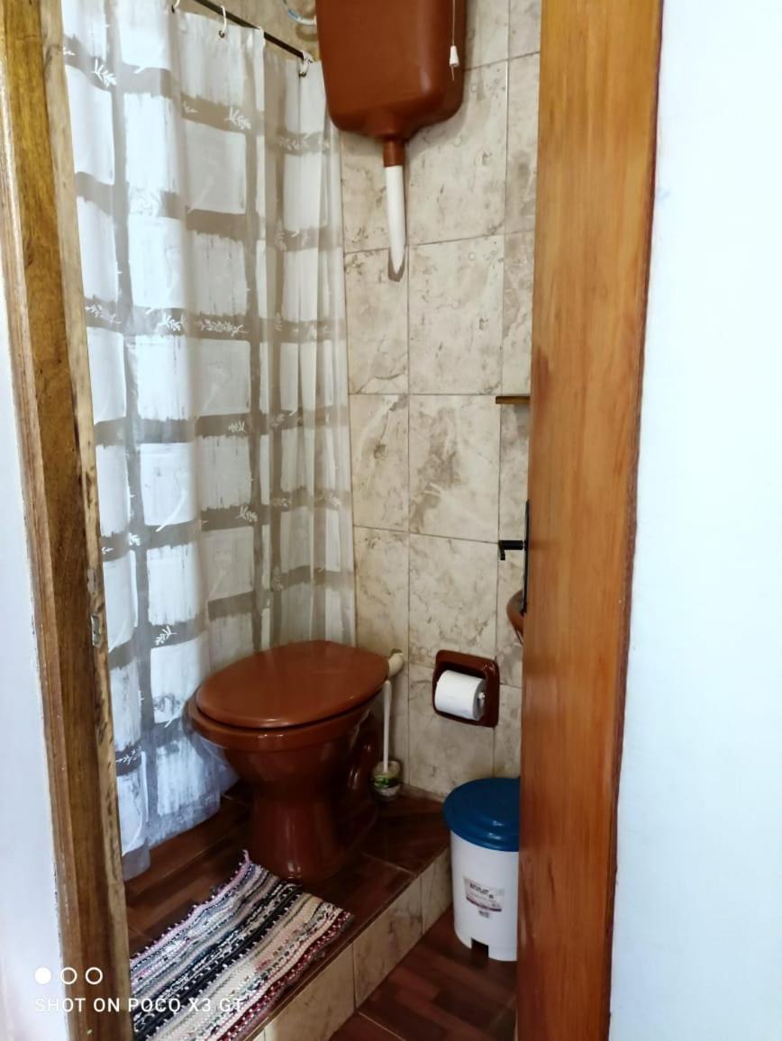 Hostel El Amanecer Пуерто Игуасу Екстериор снимка